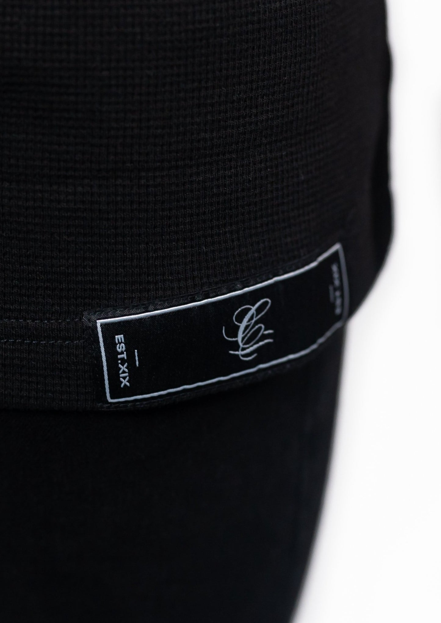 Statement Cut Off Tee - Black